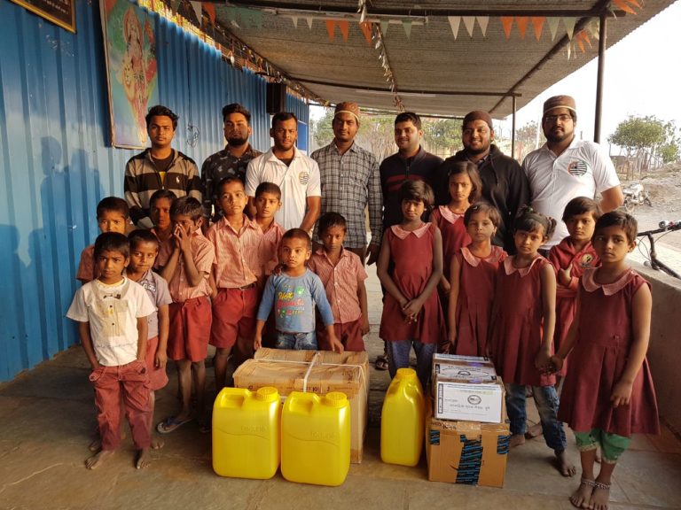 Read more about the article Charity kits distributed at Dharamveer Shambhu Raje Pratisthaan Orphanage by Majlis Khuddamul Ahmadiyya Pune.